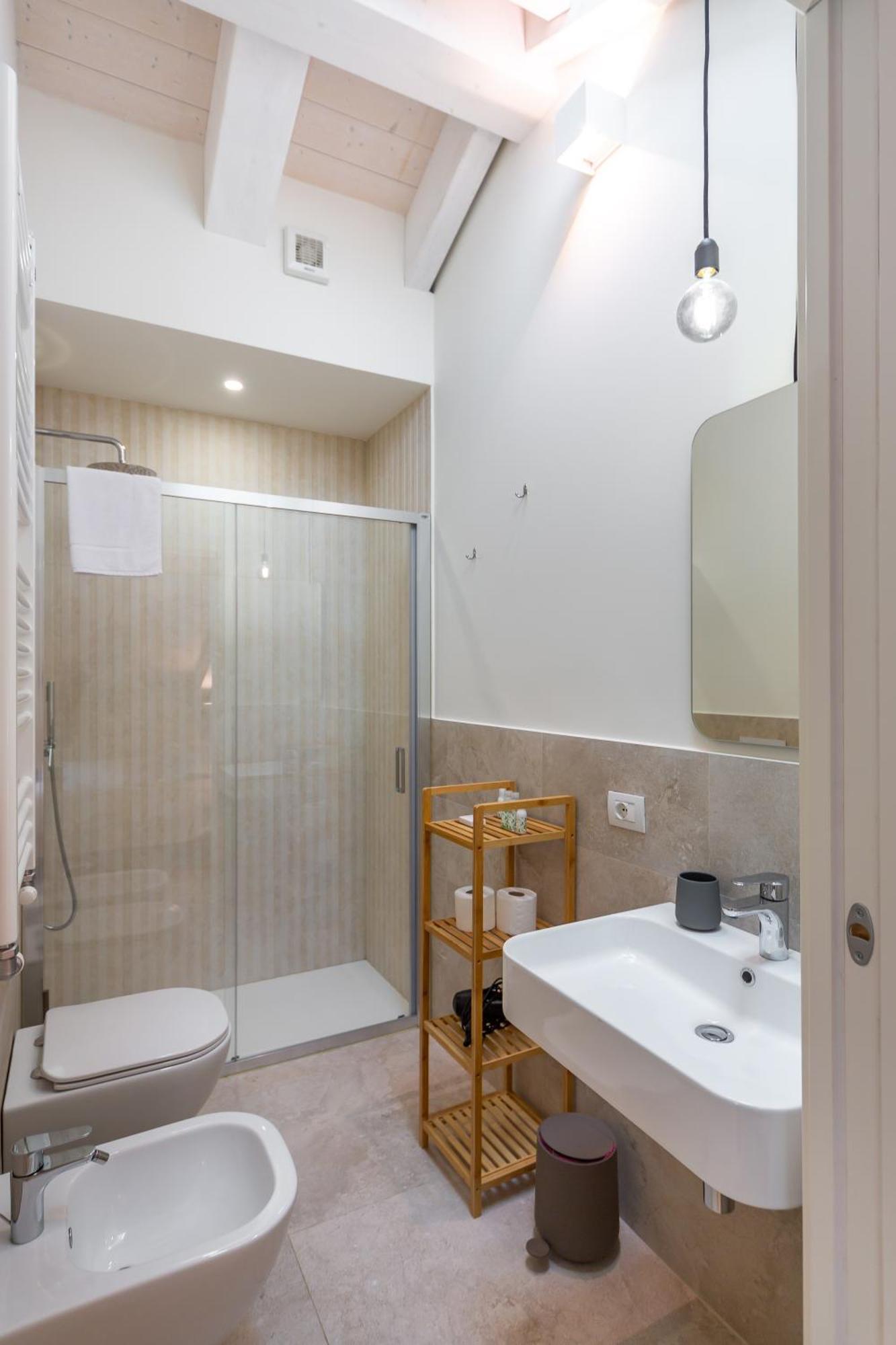 La Mansarda Di Sarpi Apartment Милано Екстериор снимка